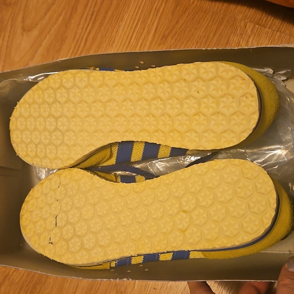 VINTAGE Adidas Originals SL 72 RS Utility Yellow Royal Blue Suede Sneakers - Picture 3 of 5